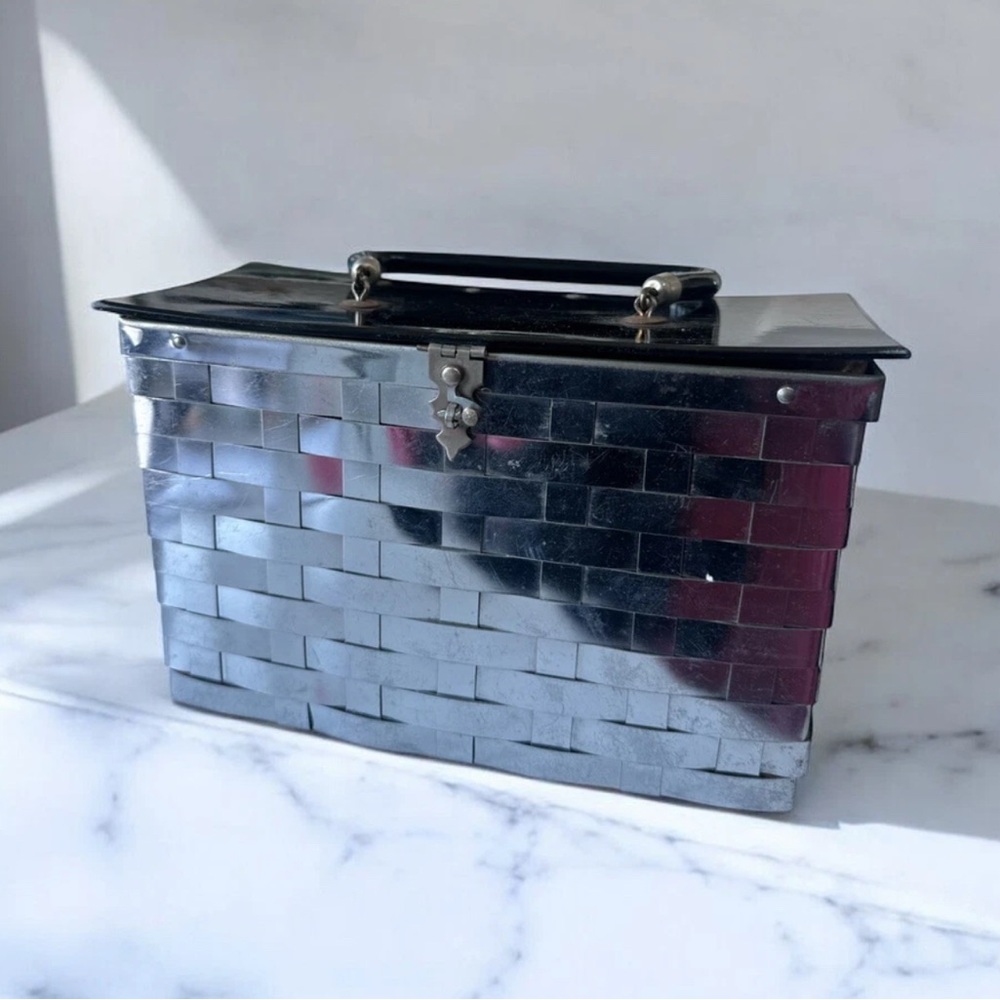 50's DORSET REX FIFTH AVENUE woven metal black lucite lid hand bag Vintage Purse